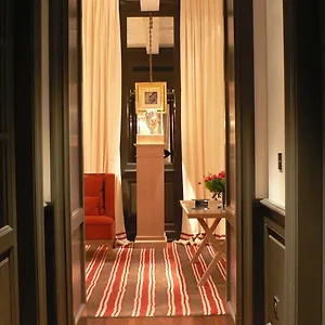 https://marquis-faubourg-saint-honore.fr-paris.fr