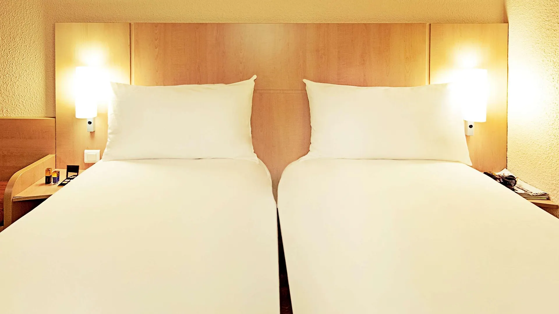 B&B Hotel Marseille La Valentine Porte D'Aubagne 3*,