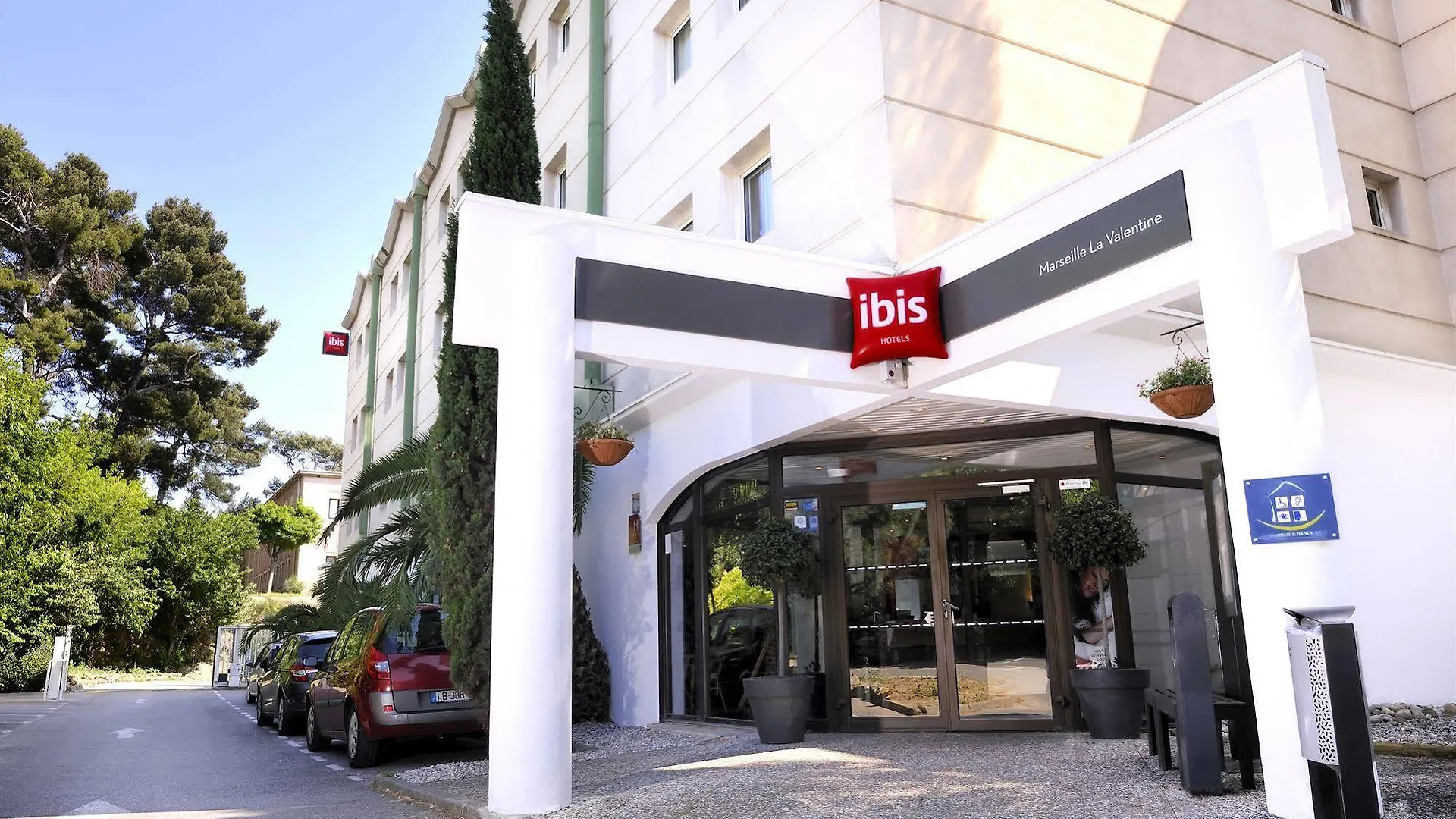 B&B Hotel Marseille La Valentine Porte D'Aubagne