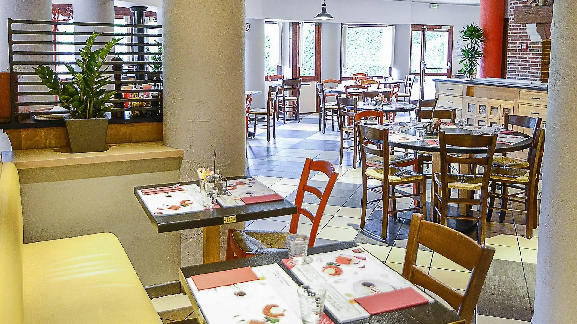 B&B Hotel Marseille La Valentine Porte D'Aubagne