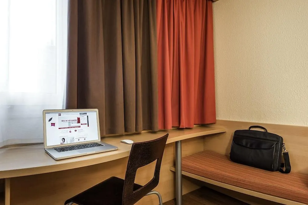 B&B Hotel Marseille La Valentine Porte D'Aubagne 3*,
